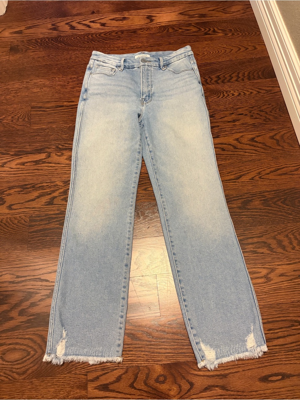 Good American Light Wash Ankle Crop Jeans